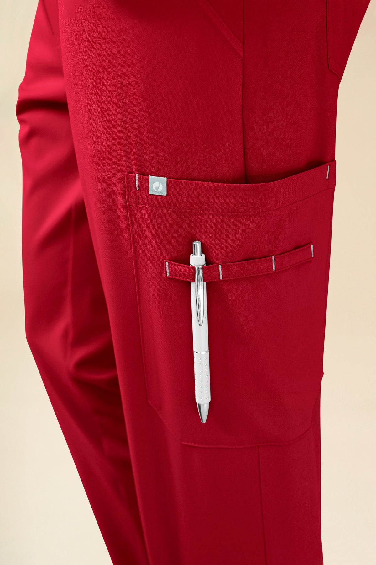 KAERE Hose Herren - gerader Saum Kurzgr. mit Beintaschen rot