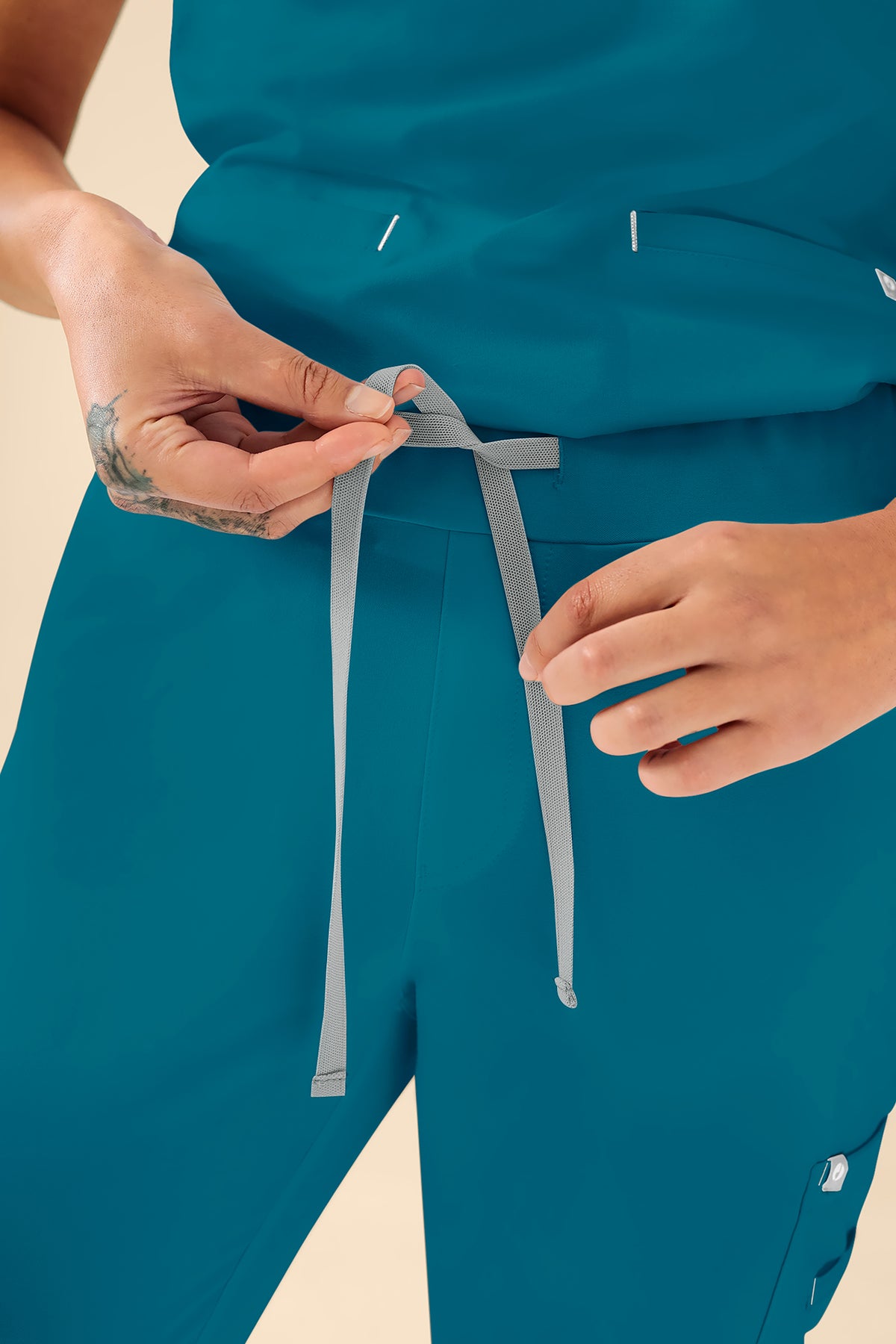 KAERE Hose Damen - gerader Saum mit Beintaschen petrol