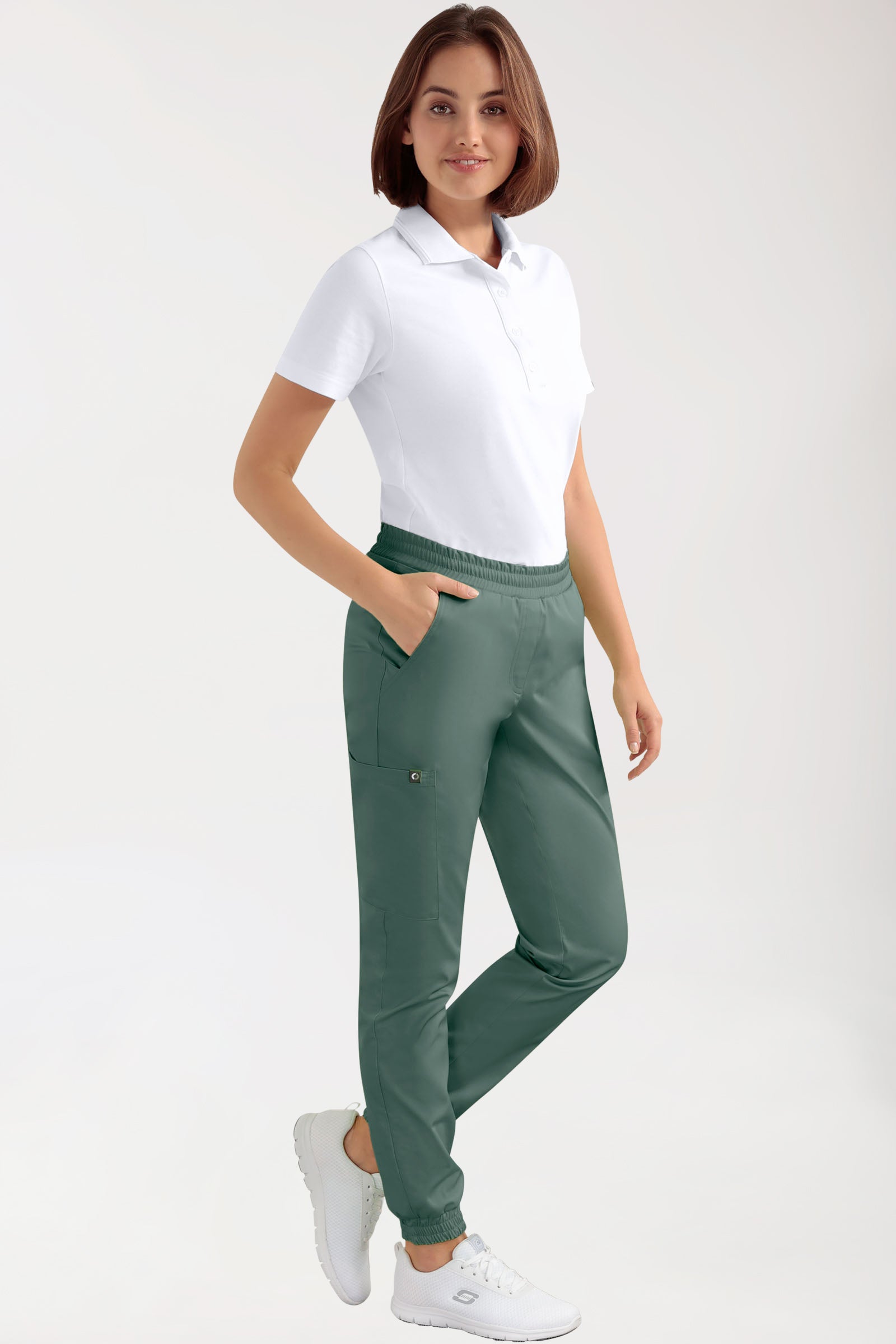 CORE Cargohose Damen - Jogpants Style dunkelgrün, Vorderansicht 